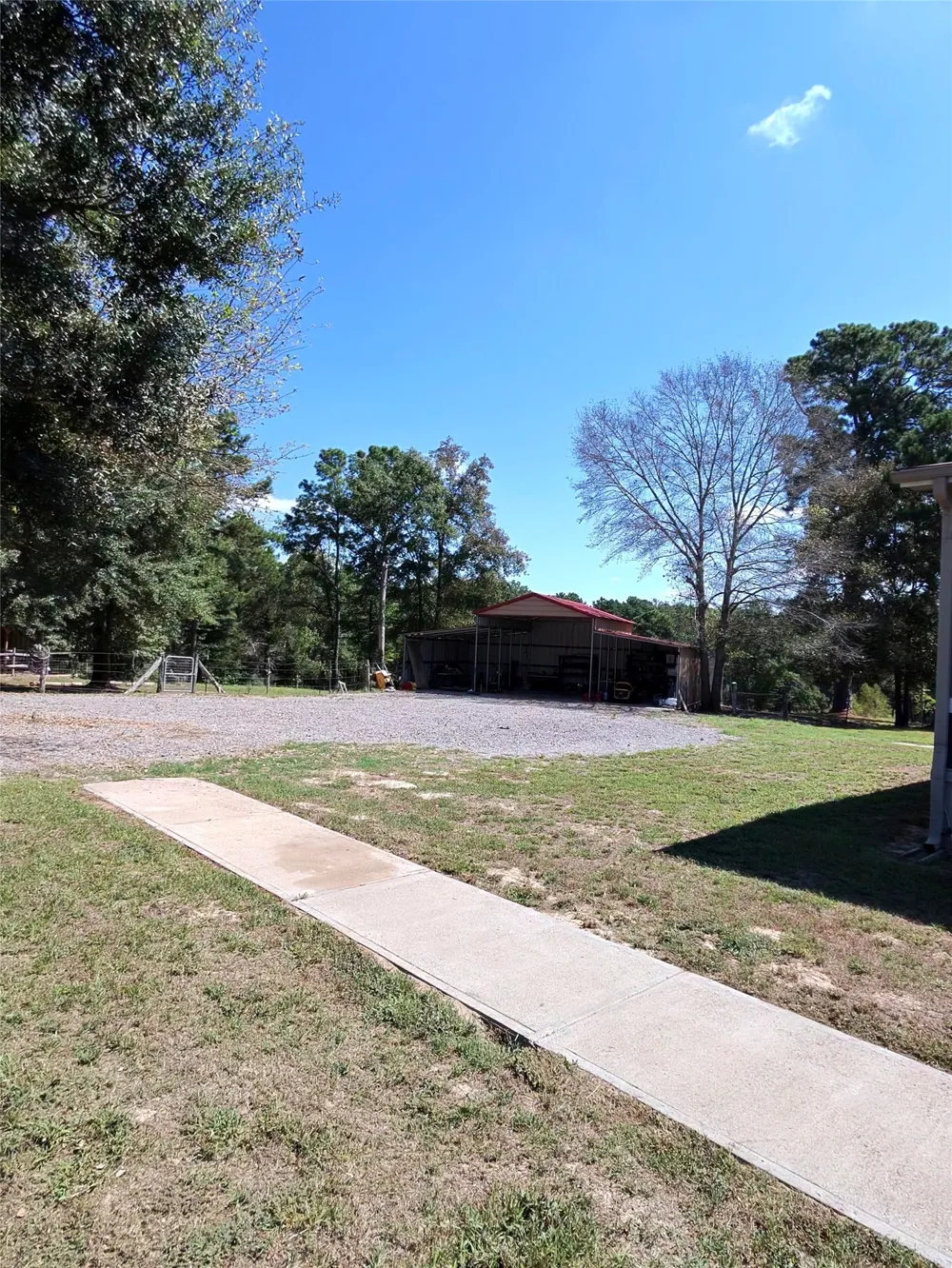 5789 Fm 811 Centerville, TX 75833
