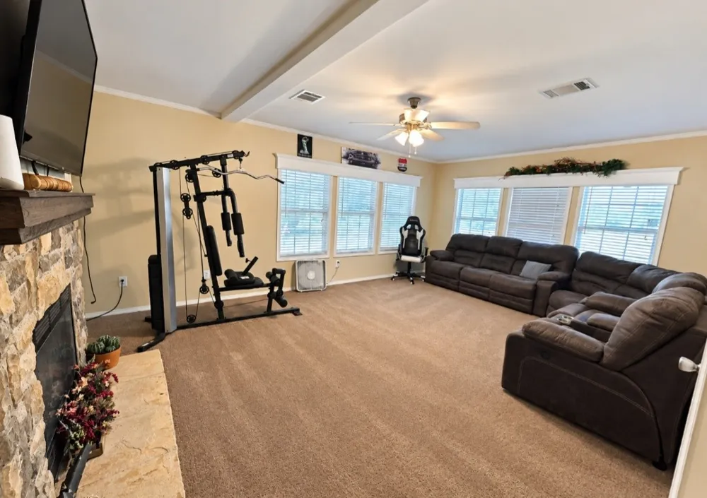 5789 Fm 811 Centerville, TX 75833