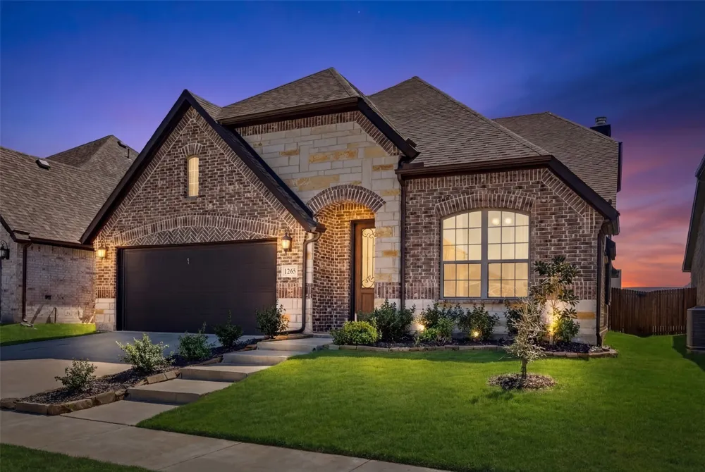 3245 Ribisl Lane Royse City, TX 75189