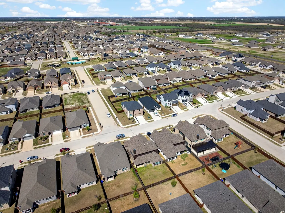 3245 Ribisl Lane Royse City, TX 75189