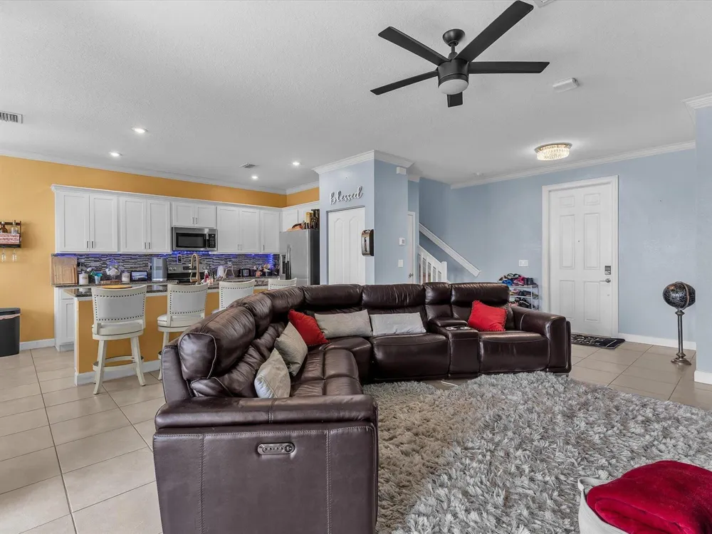 7190 NW Farnsworth Circle Port St. Lucie, FL 34987