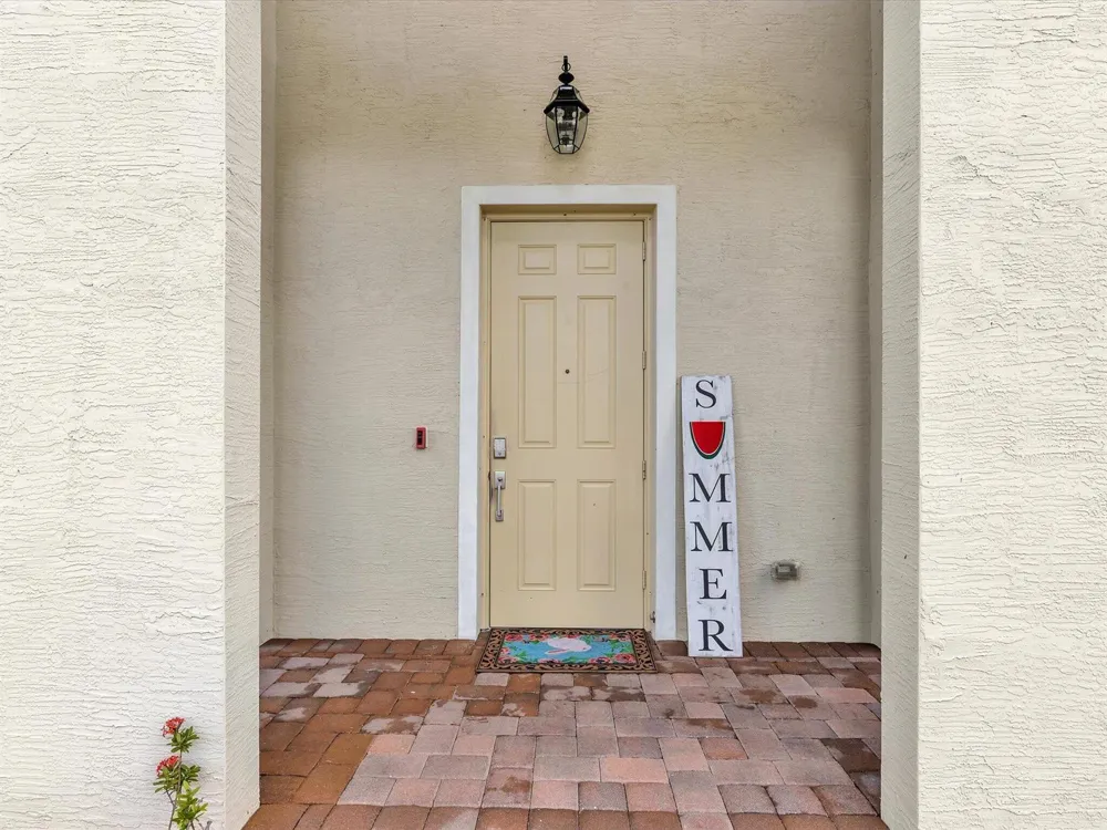 7190 NW Farnsworth Circle Port St. Lucie, FL 34987