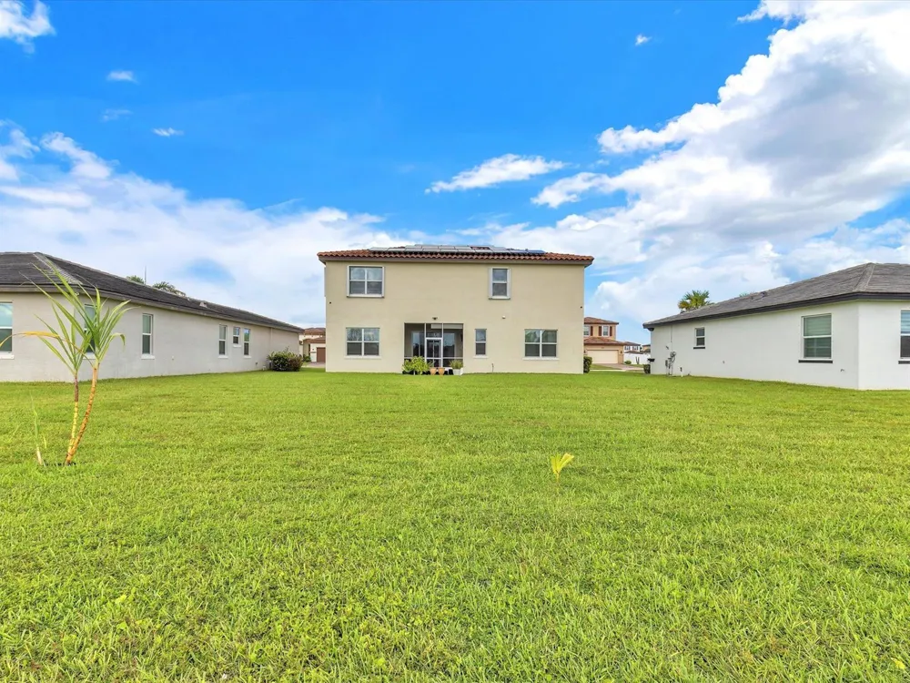7190 NW Farnsworth Circle Port St. Lucie, FL 34987