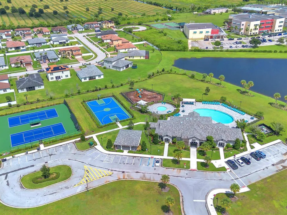 7190 NW Farnsworth Circle Port St. Lucie, FL 34987