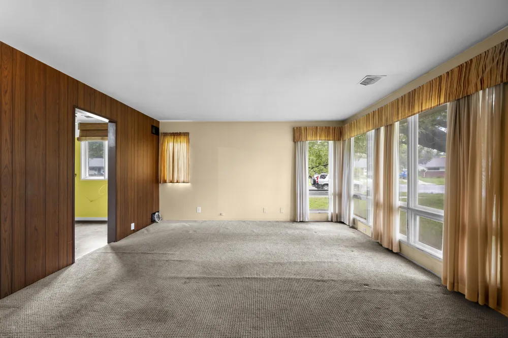 1316 Wacon Drive Troy, MI 48083