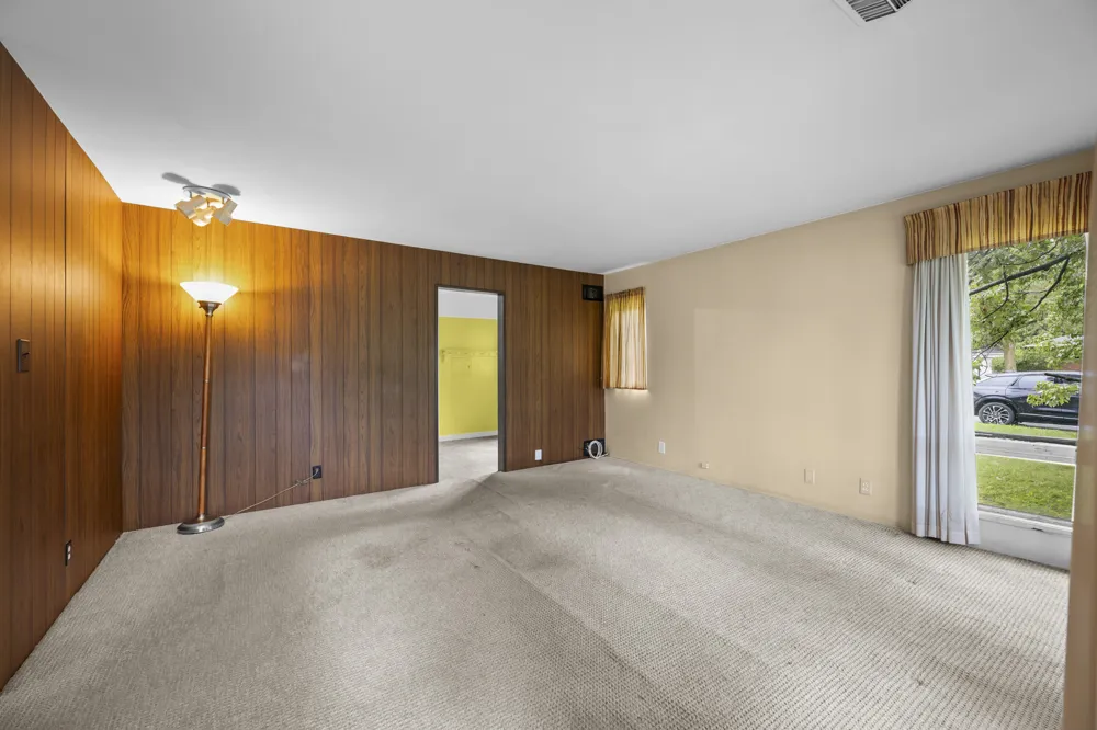 1316 Wacon Drive Troy, MI 48083