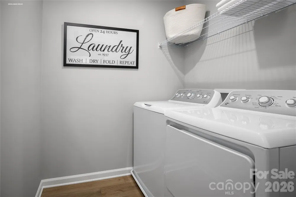 6025 Primm Woods Way Charlotte, NC 28216