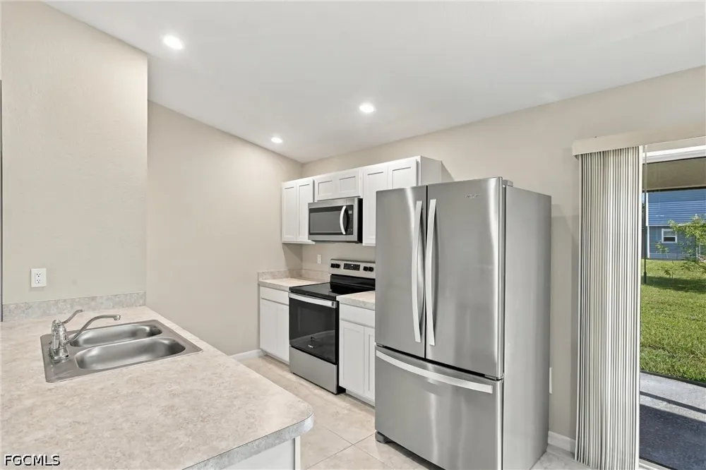 NE 34th Lane Cape Coral, FL 33909