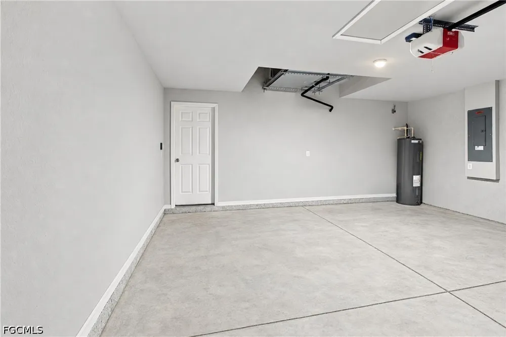 NE 34th Lane Cape Coral, FL 33909