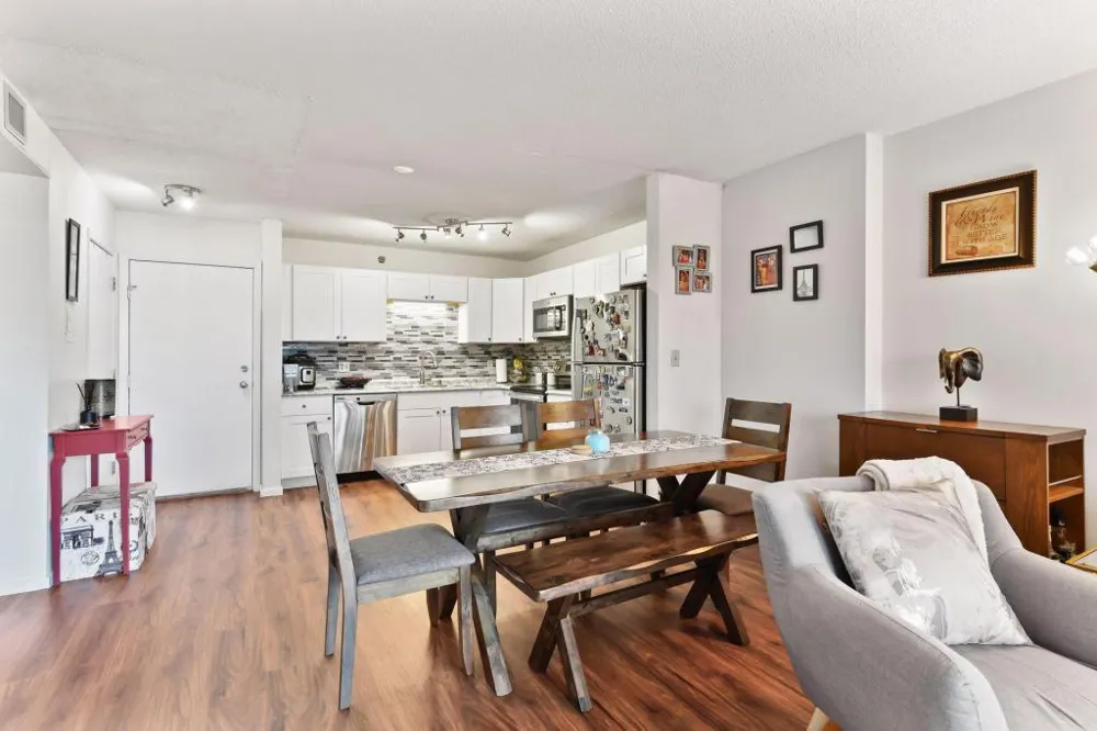 121 Washington Avenue S #305 Minneapolis, MN 55401