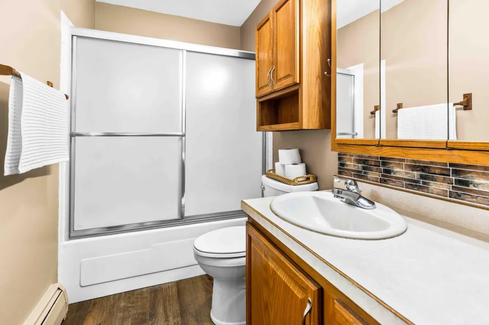 801 32 AVENUE #Unit A-101 Fargo, ND 58102