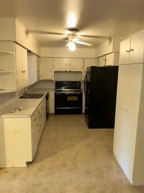 9833 Westview Drive Houston, TX 77055