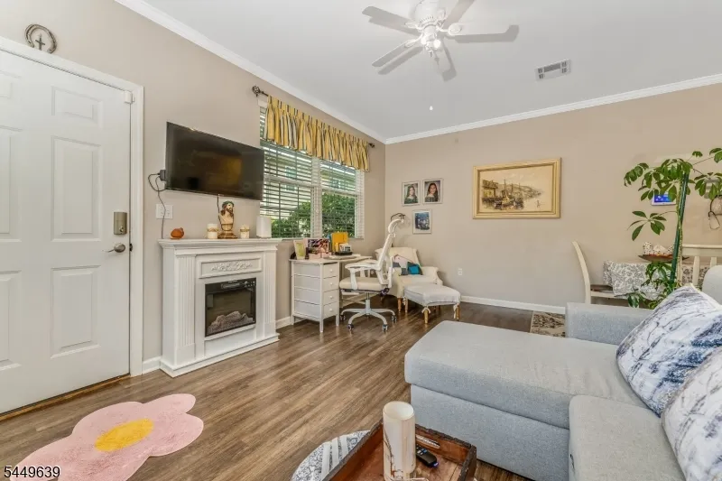 17 William Martin Way #17 Unit 17 Flemington, NJ 08822