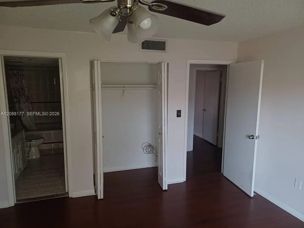 7170 Fairway Dr #M2 Miami Lakes, FL 33014