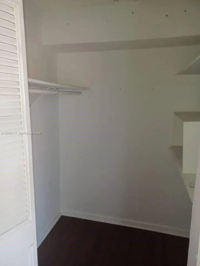 7170 Fairway Dr #M2 Miami Lakes, FL 33014