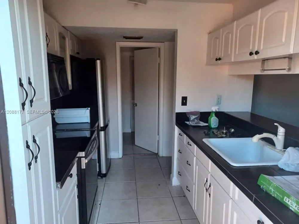 7170 Fairway Dr #M2 Miami Lakes, FL 33014