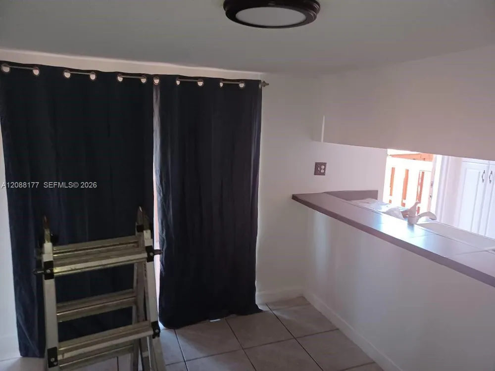 7170 Fairway Dr #M2 Miami Lakes, FL 33014