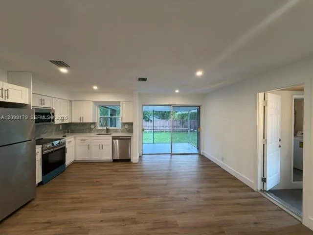 3034 Arthur St Hollywood, FL 33021