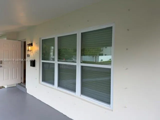 3034 Arthur St Hollywood, FL 33021