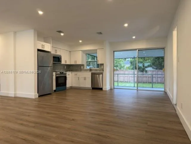 3034 Arthur St Hollywood, FL 33021