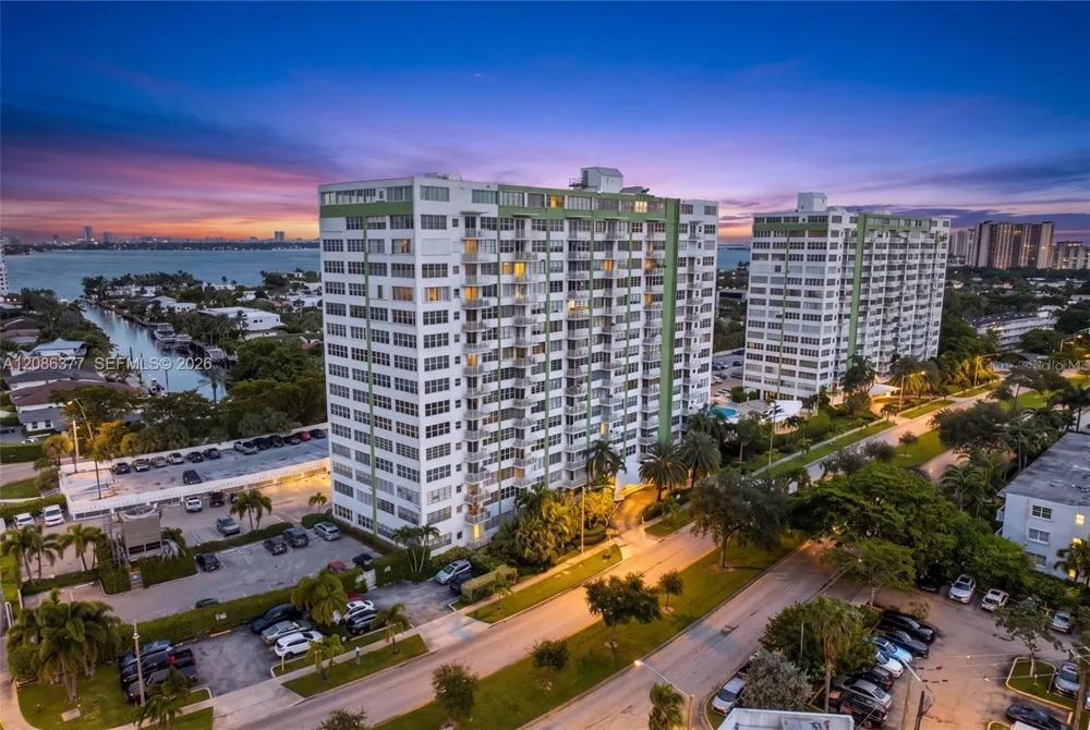 2150 Sans Souci Blvd #PH-D1 North Miami, FL 33181