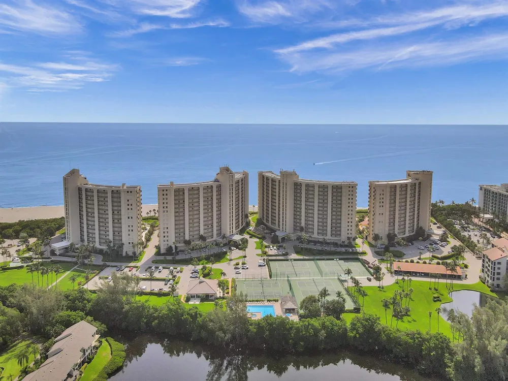 300 OCEAN TRAIL WAY #1105 Jupiter, FL 33477