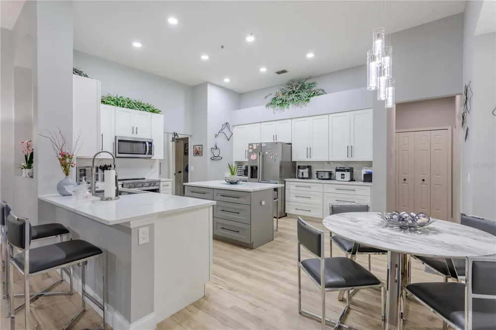 1837 MORGANS MILL CIRCLE Orlando, FL 32825