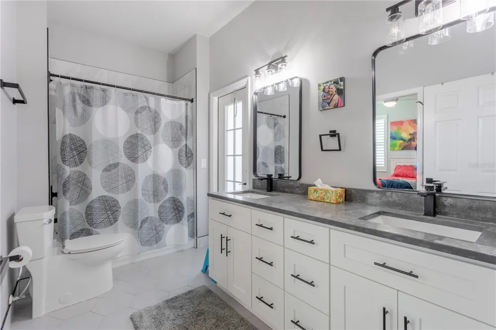 1837 MORGANS MILL CIRCLE Orlando, FL 32825
