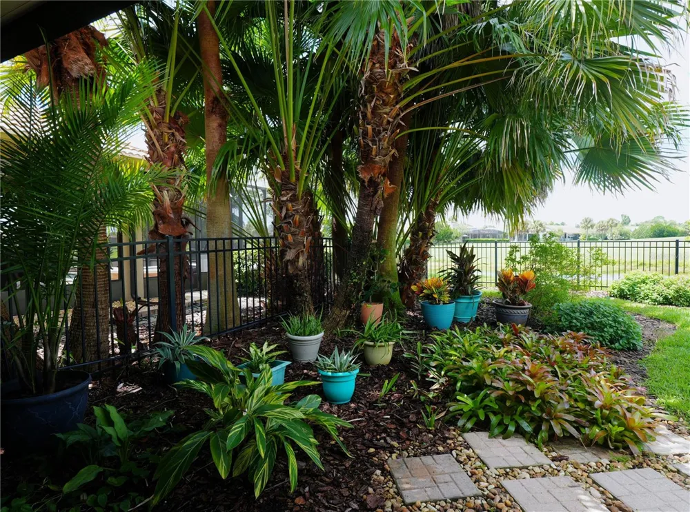 157 SORRENTO ROAD Poinciana, FL 34759