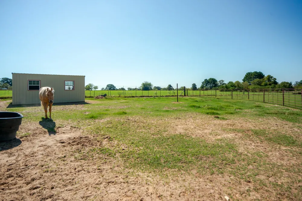 2548 Fm 857 Grand Saline, TX 75140