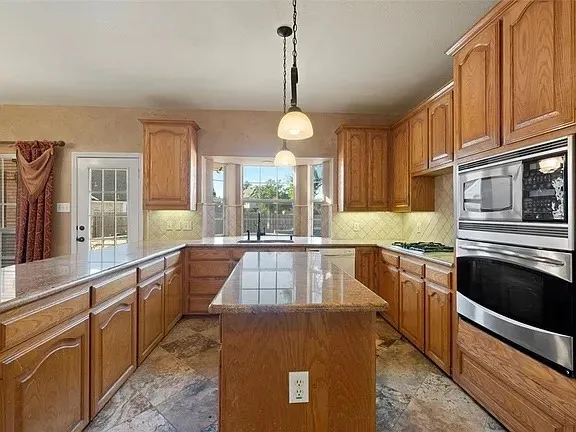 5204 Teton Trail Fort Worth, TX 76137