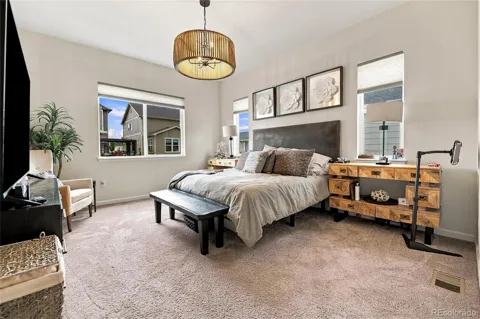 1392 Zenith Heights Court