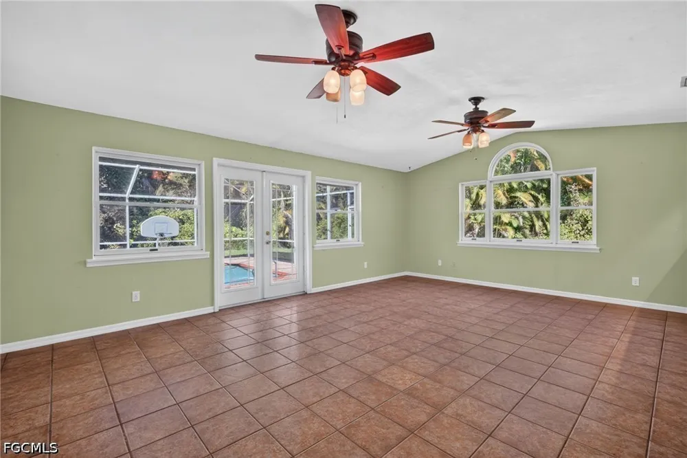 Manuels Drive Fort Myers, FL 33901
