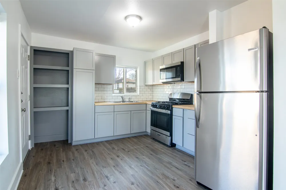 3203 E 16th Street Austin, TX 78721
