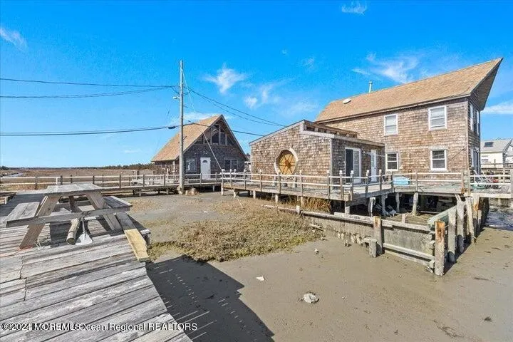 33 S Boardwalk Cape May Court House, NJ 08210