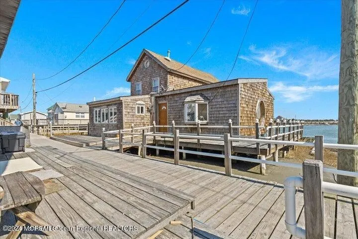 33 S Boardwalk Cape May Court House, NJ 08210