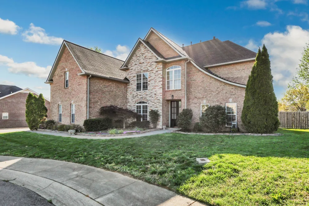 132 Lyme Dr Clarksville, TN 37043