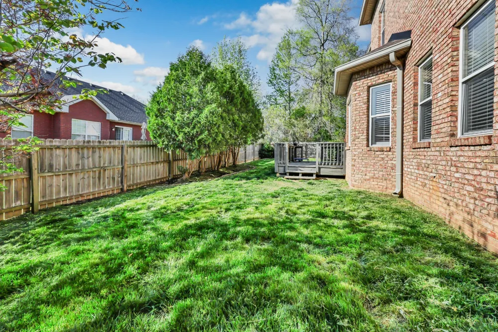 132 Lyme Dr Clarksville, TN 37043