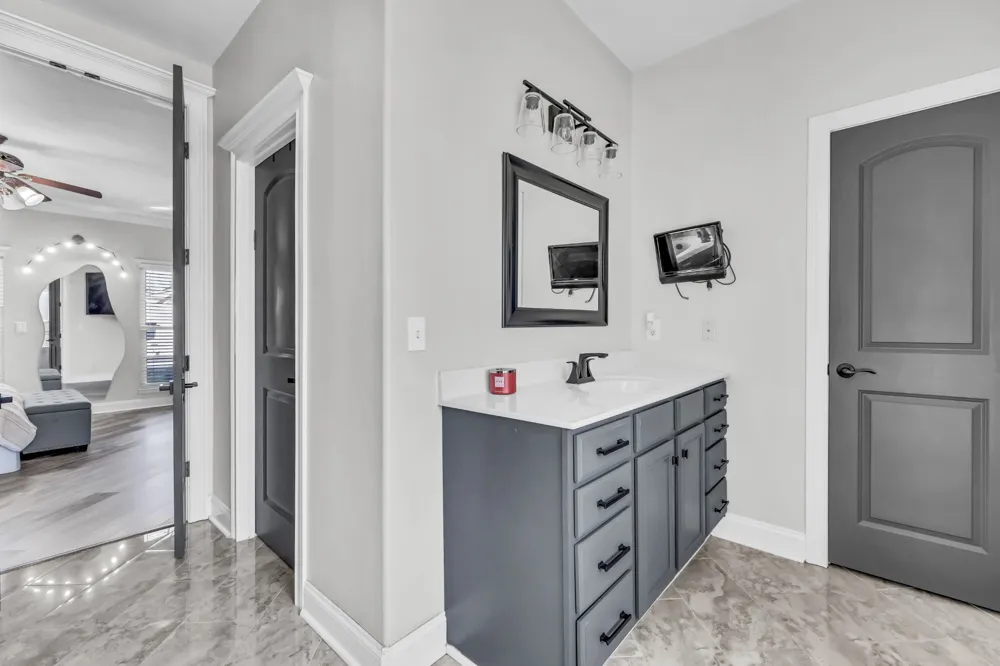 132 Lyme Dr Clarksville, TN 37043