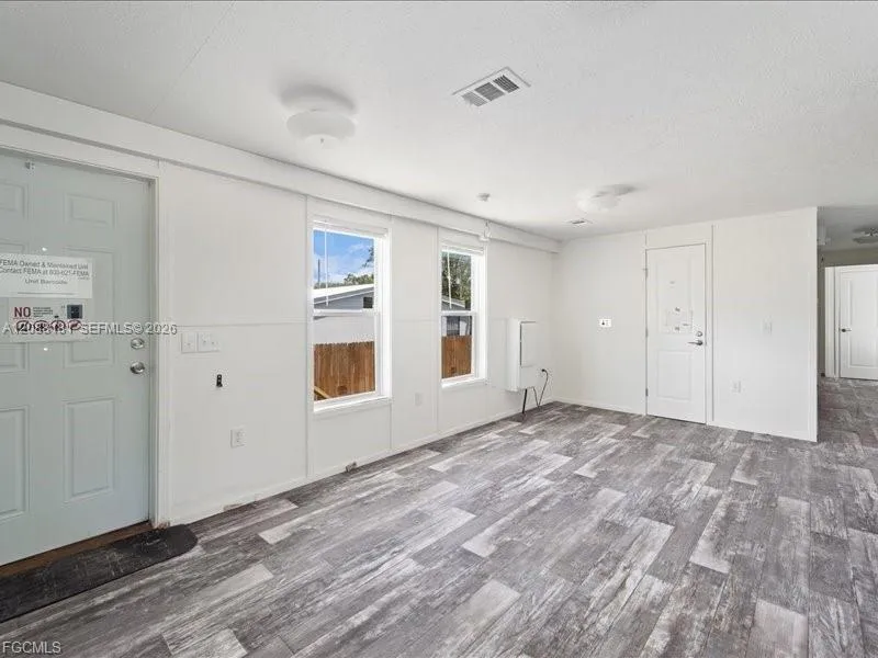 1038 Canopy Ln Moore Haven, FL 33471