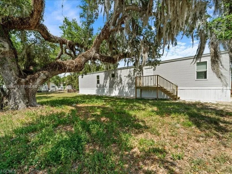 1038 Canopy Ln Moore Haven, FL 33471