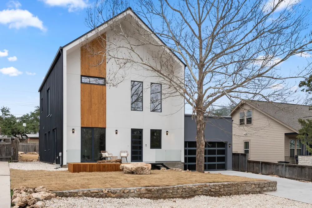 2915 Chisholm Trail Austin, TX 78734