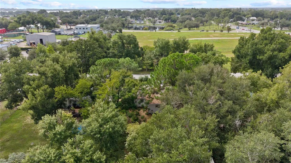 1124 W DESOTO STREET Clermont, FL 34711