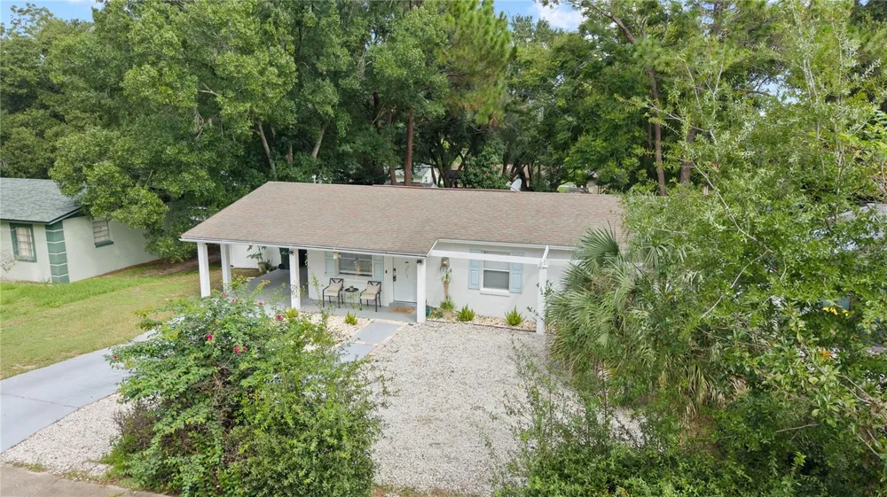 1124 W DESOTO STREET Clermont, FL 34711