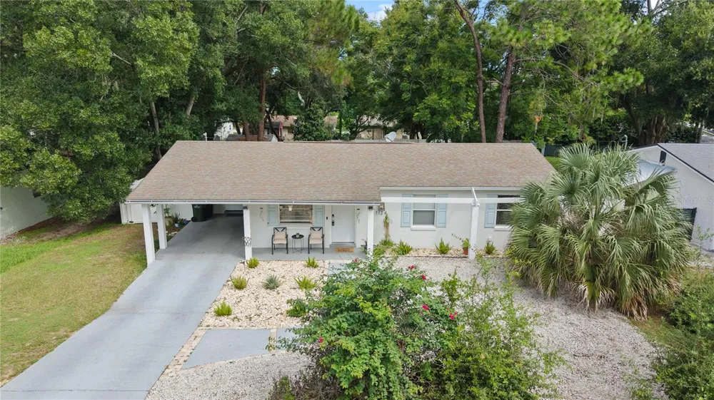 1124 W DESOTO STREET Clermont, FL 34711