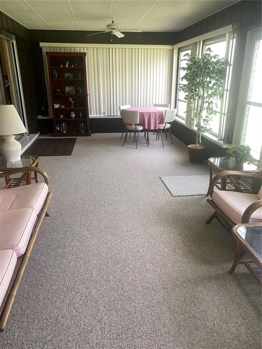 605 RAVENNA STREET Venice, FL 34285