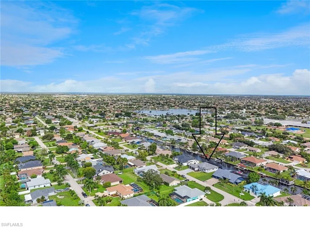 215 SW 37th Lane Cape Coral, FL 33914