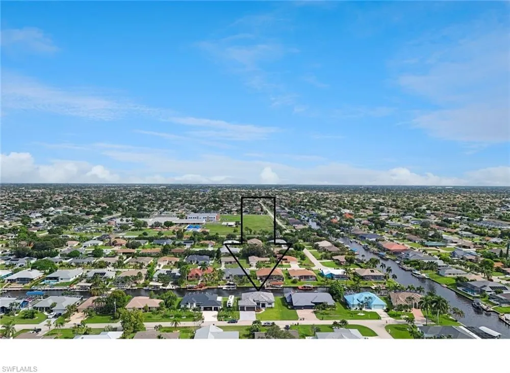215 SW 37th Lane Cape Coral, FL 33914