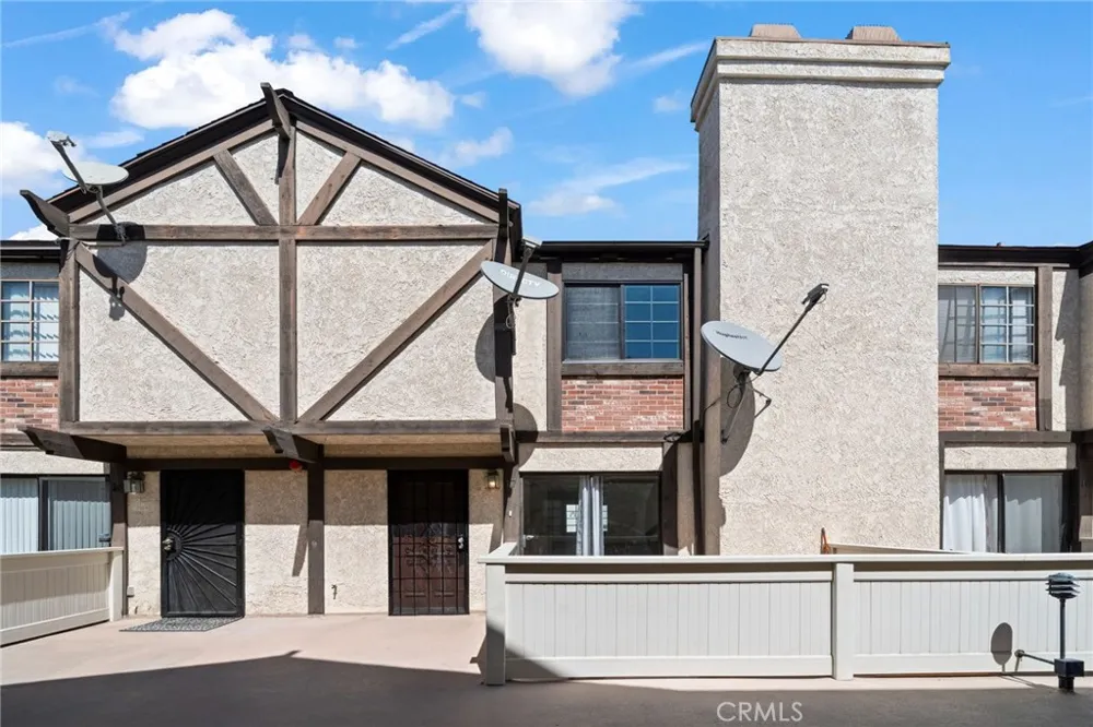 1419 W 179th #17 Gardena, CA 90248