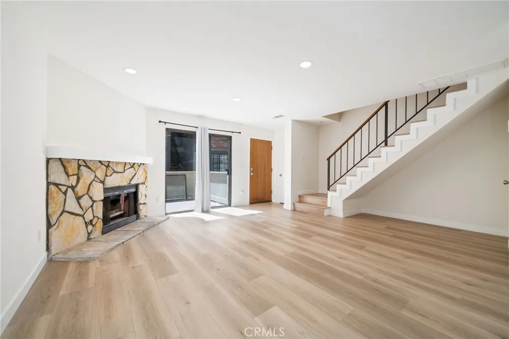 1419 W 179th #17 Gardena, CA 90248